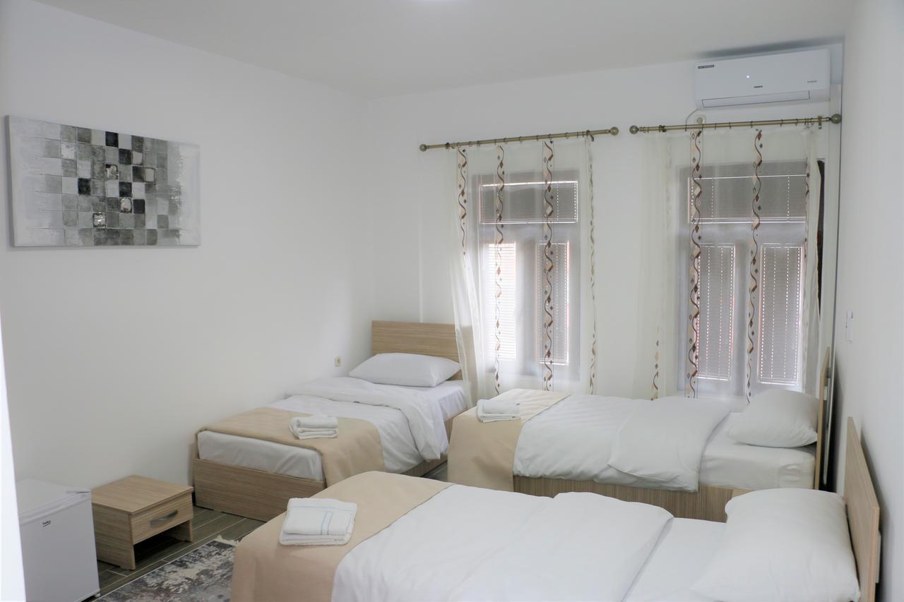 Hotel Old Konak Скопье Экстерьер фото